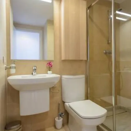 Flateli Lorenzana 17 * Жирона